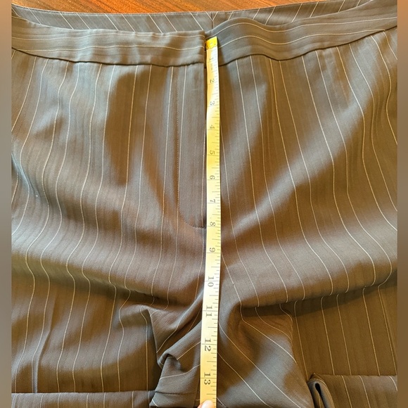 TAHARI ARTHUR S. LEVINE Women Plus Career Pant Suit Size 20W Brown Pinstriped - Picture 14 of 16